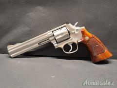Smith & Wesson 686-3 calibro 357 Magnum - canna da 6”