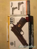 SIG-Sauer 1911 Spartan 4.5/.177