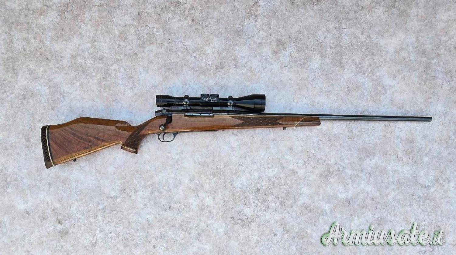 Carabina Weatherby Mark V cal 300 wby con ottica weatherby proveniente da collezione Carabina Weatherby Mark V cal 300 wby con ottica weatherby proveniente da collezione