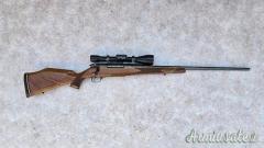 Carabina Weatherby Mark V cal 300 wby con ottica weatherby proveniente da collezione