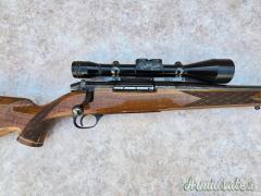 Carabina Weatherby Mark V cal 300 wby con ottica weatherby proveniente da collezione