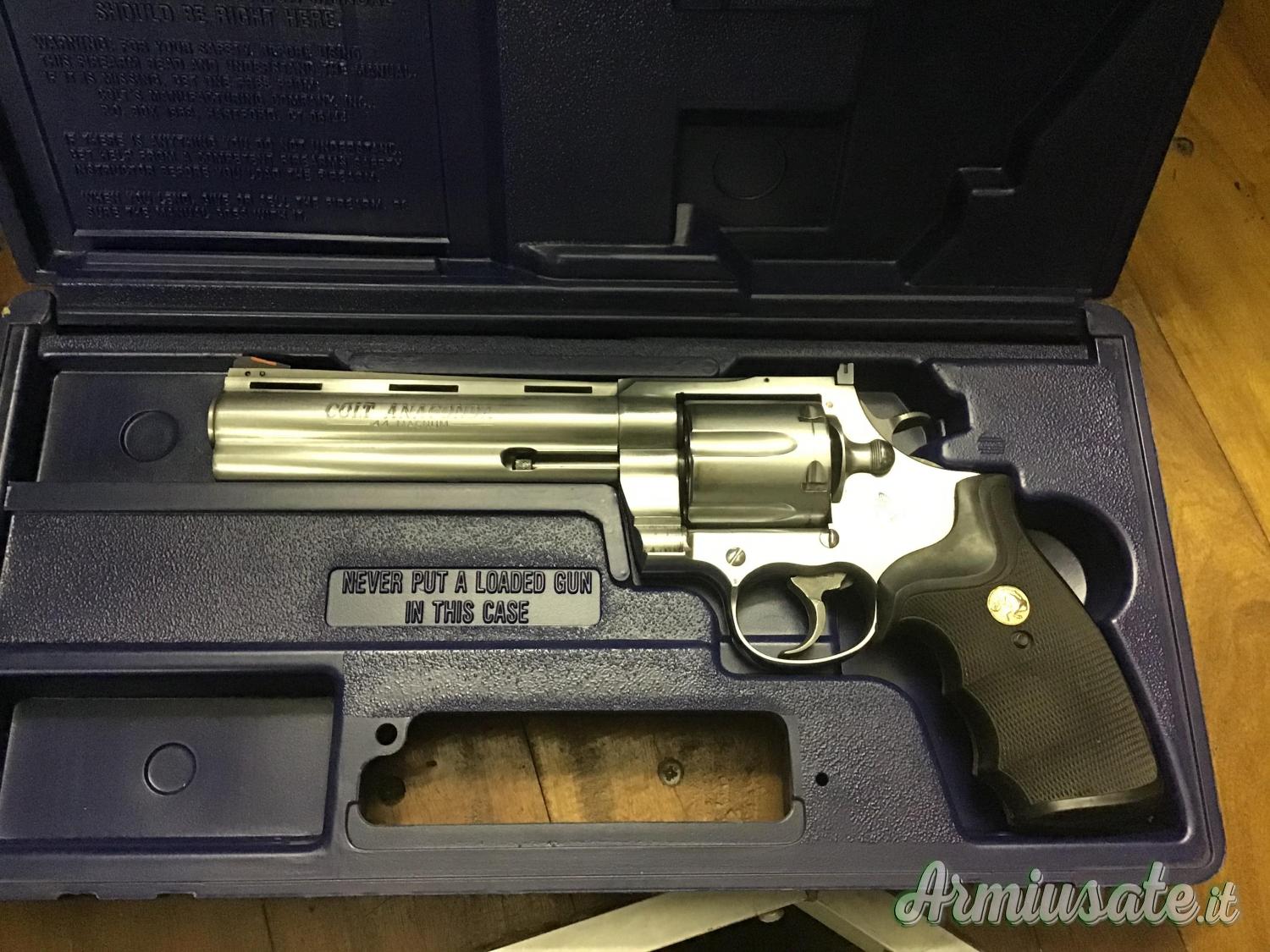 Colt Anaconda .44 Auto Mag Colt Anaconda .44 Auto Mag