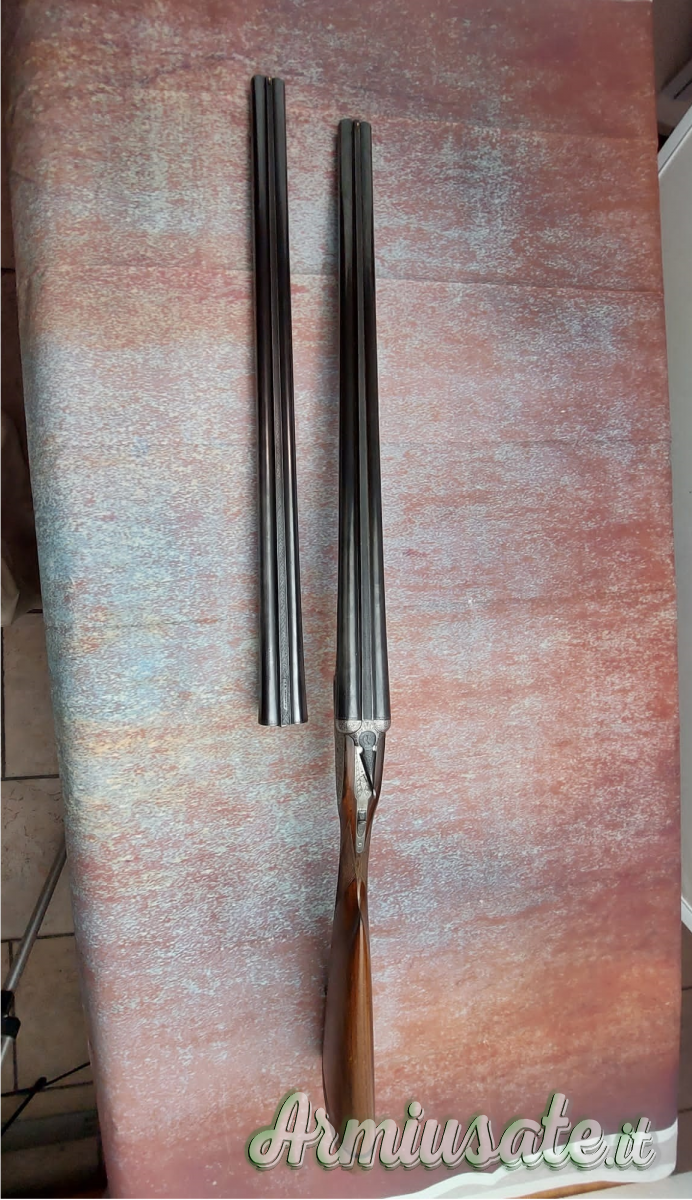 Cal. 16, Doppietta Fratelli Gamba, Modello Saint Vincent Holland Holland, Con due paia di canne. Cal. 16, Doppietta Fratelli Gamba, Modello Saint Vincent Holland Holland, Con due paia di canne.