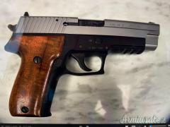 SIG-Sauer P 226 9x21mm IMI