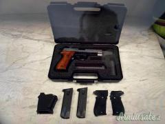 SIG-Sauer P 226 9x21mm IMI