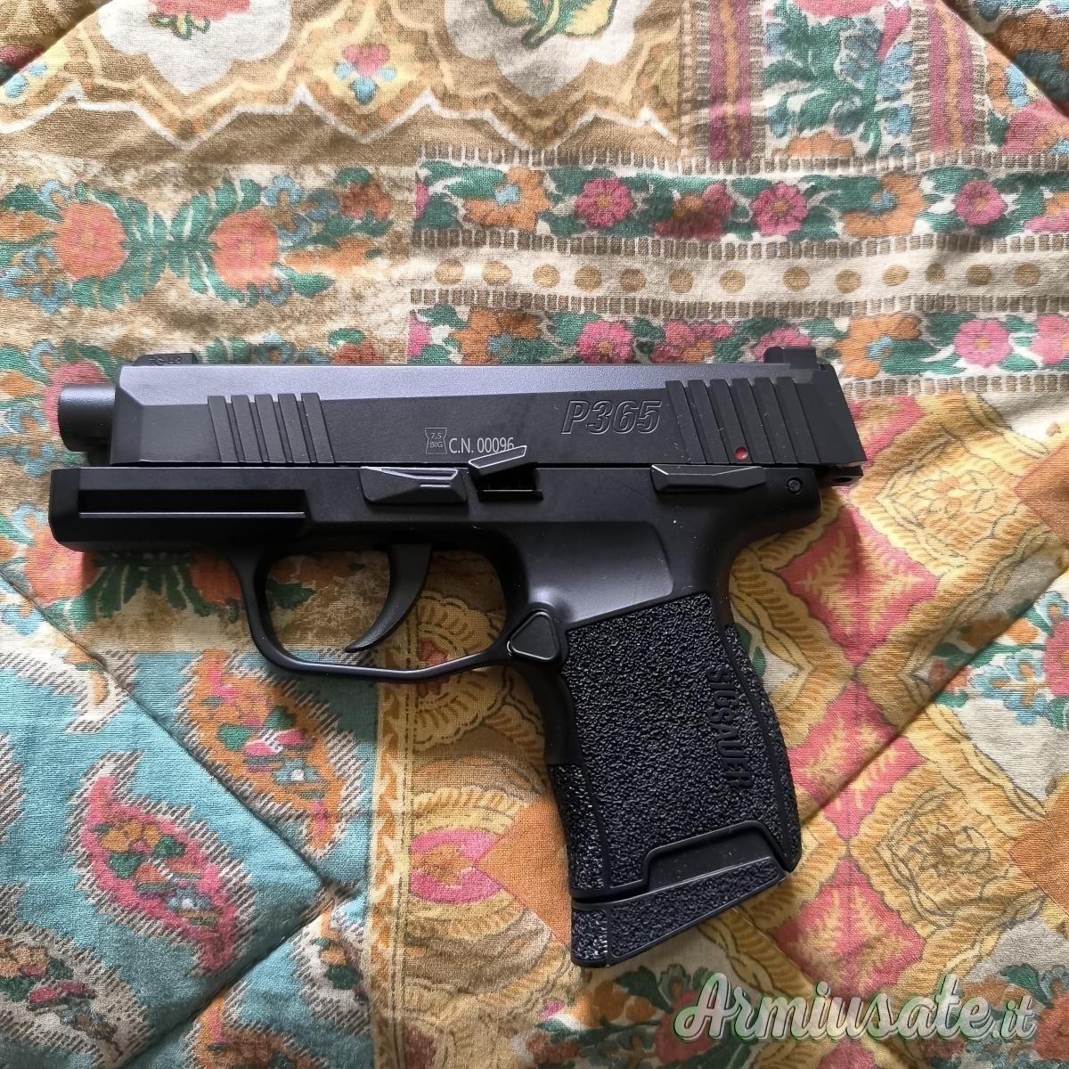 SIG-Sauer P365 4.5/.177 SIG-Sauer P365 4.5/.177