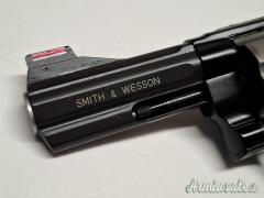 SMITH & WESSON 329PD SC Air Lite  44 Magnum