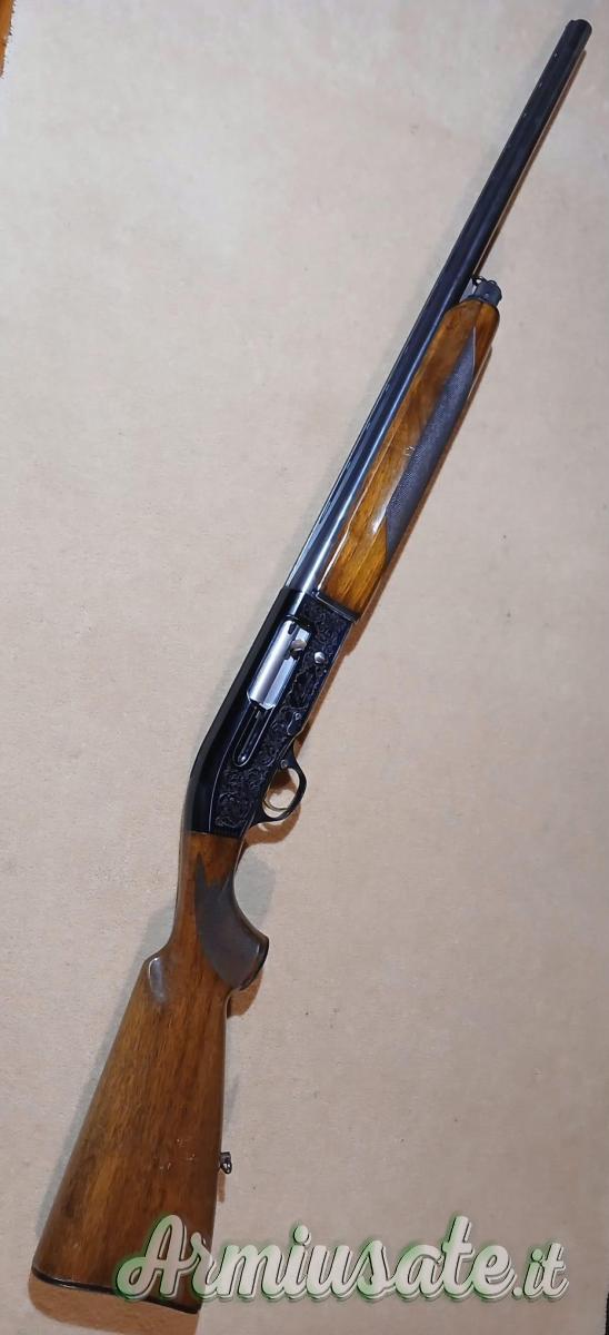 CEDO BERETTA 302 CAL. 12, CANNA CM. 67, 3 STELLE, FORATA 18,3. SOLO TEL. CEDO BERETTA 302 CAL. 12, CANNA CM. 67, 3 STELLE, FORATA 18,3. SOLO TEL.