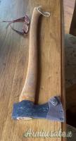 Ascia husqvarna bushcraft