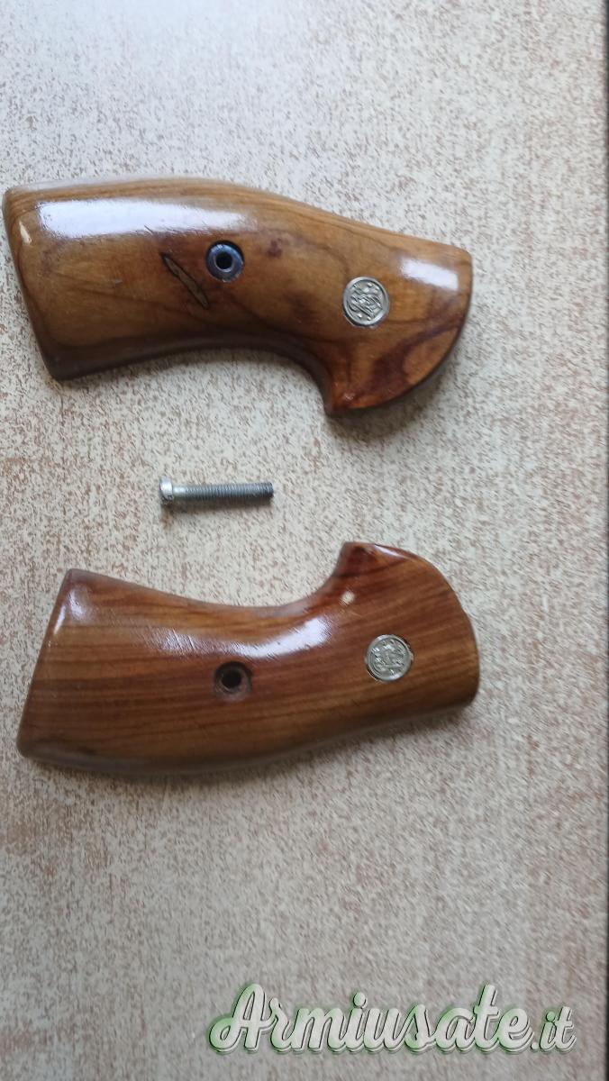 GUANCETTE S&W 38 2 POLLICI FUSTO J GUANCETTE S&W 38 2 POLLICI FUSTO J
