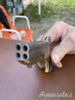 Derringer a 4 canne Uberti .  Cal 22.short