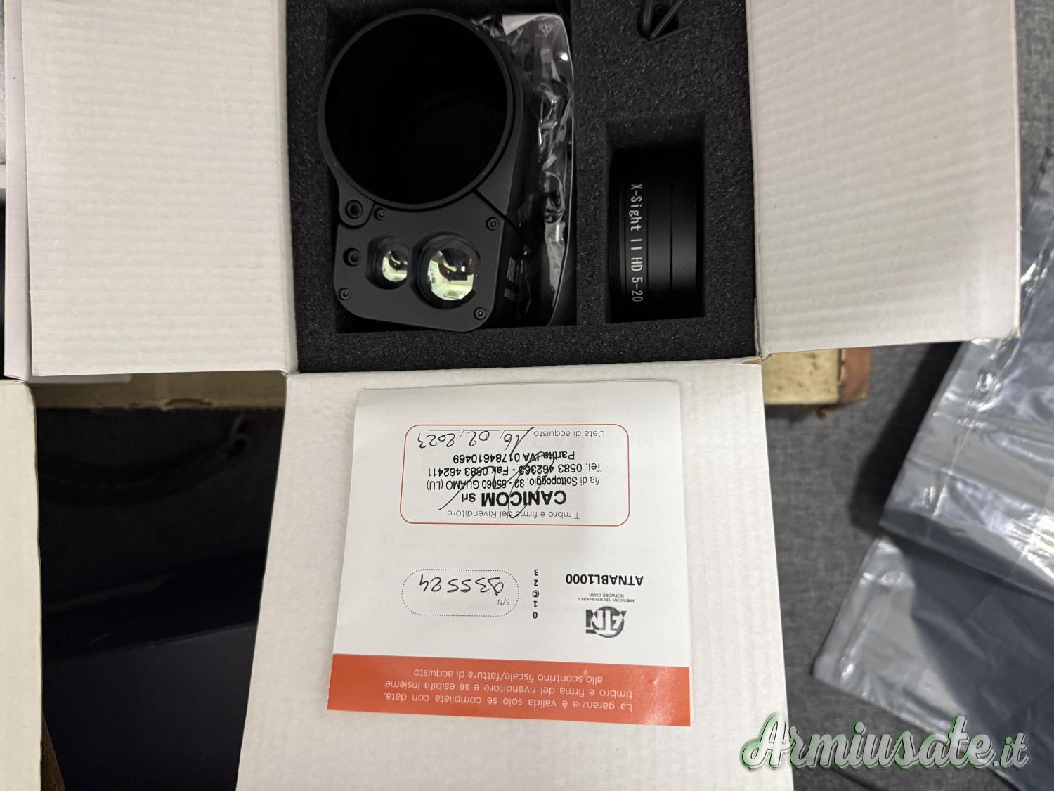 Ottica con visore notturno e compensatore balistic Ottica con visore notturno e compensatore balistic