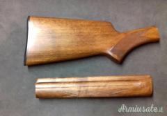 CALCIO E ASTINA DX A PISTOLA PER BROWNING AUTO 5/4 CAL 12. SOLO TEL, NO MAIL