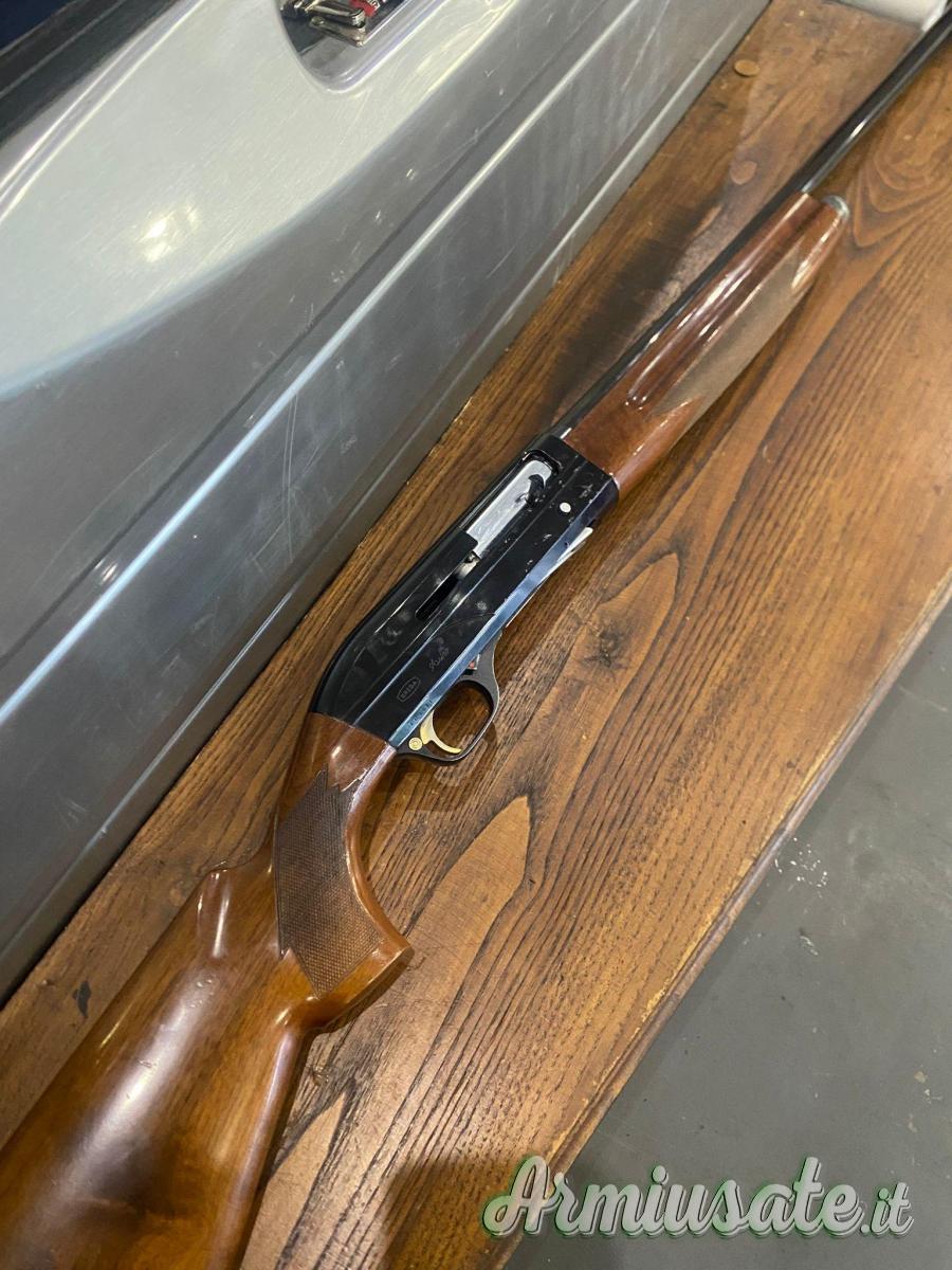 Semiautomatico Breda cal 12 mod Astro canna benelli senza bindella 71 stroz interni Semiautomatico Breda cal 12 mod Astro canna benelli senza bindella 71 stroz interni