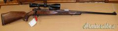 Carabina Weatherby Mark V in calibro 8x68S completa di ottica