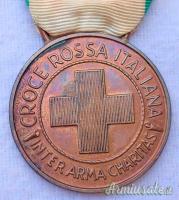 Medaglia epoca fascista “AL MERITO” x Benemerenti Croce Rossa Italiana di 3^ classe RSI - 1944