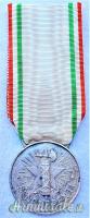Medaglia epoca fascista “AL MERITO” x Benemerenti Croce Rossa Italiana di 2^ classe RSI - 1944