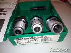 Dies 9 x 22  Nambu