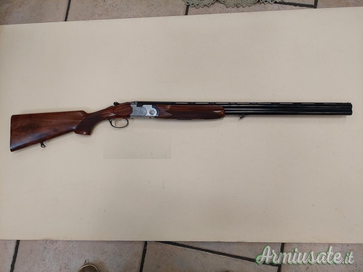Cal. 20, Sovrapposto Marca Pietro Beretta, Mod. 687E, Canne da Cm. 67 - 5/4, Estrattori Automatici. Cal. 20, Sovrapposto Marca Pietro Beretta, Mod. 687E, Canne da Cm. 67 - 5/4, Estrattori Automatici.