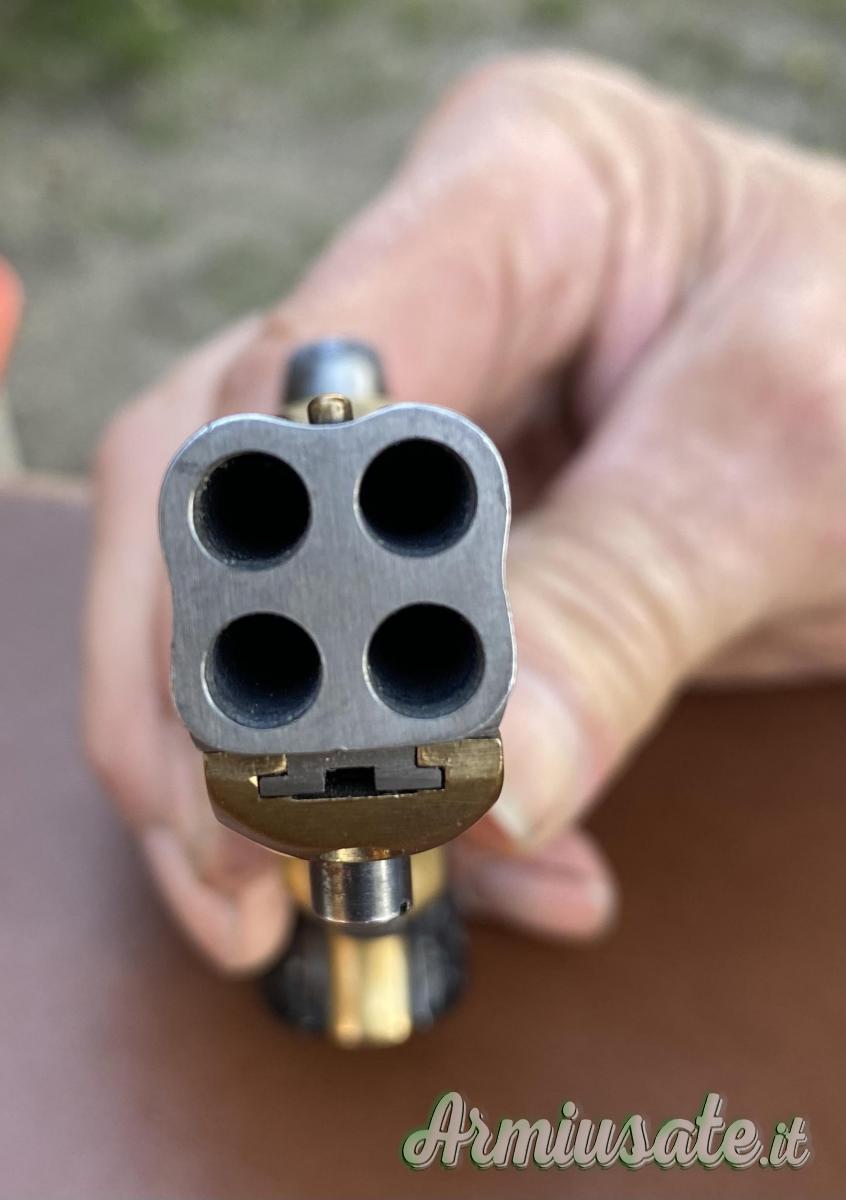Derringer a 4 canne Uberti Derringer a 4 canne Uberti