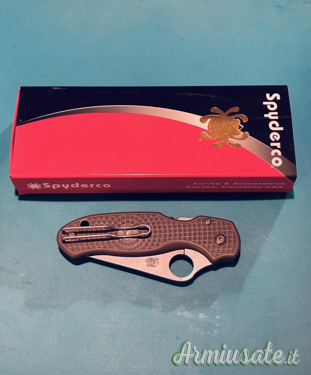 Spyderco Para 3 lightweight 15V Spyderco Para 3 lightweight 15V