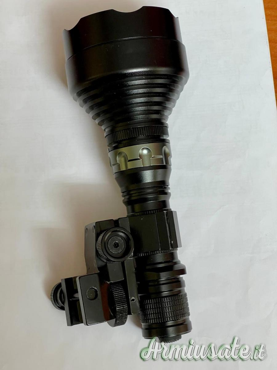 Lampada Infrarossi ATN IR850 SUPERNOVA — Pari al Nuovo, Usata Solo 2 Volte! AFFARE! Lampada Infrarossi ATN IR850 SUPERNOVA — Pari al Nuovo, Usata Solo 2 Volte! AFFARE!