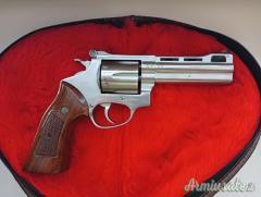 Cerco revolver Amadeo Rossi