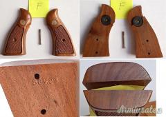 guancette ORIGINALI  Smith & Wesson Magna Square Butt castello N