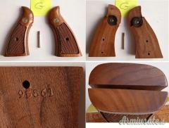 guancette ORIGINALI  Smith & Wesson Magna Square Butt castello N