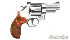 Smith & Wesson 629  DELUXE .44 Remington Magnum