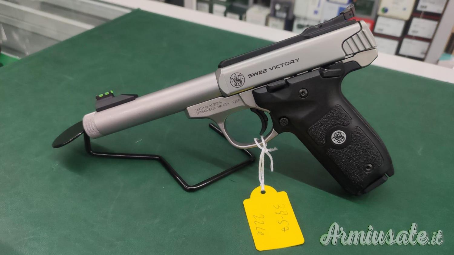 Smith & Wesson SW22 VICTORY .22 LR Long Rifle Smith & Wesson SW22 VICTORY .22 LR Long Rifle