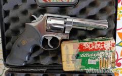 Smith & Wesson 64 - 3 .38 Special  |  9x29mmR