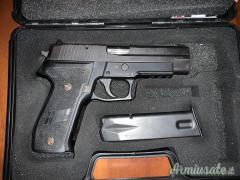 SIG-Sauer P226 9x21mm IMI
