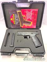 Steyr Mannlicher M40 .40 Smith & Wesson | Auto  |  10 x 21 mm Steyr Mannlicher M40 .40 Smith & Wesson | Auto  |  10 x 21 mm