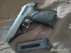 SIG-Sauer 228 9mm Browning Long  |  9x20mm Browning SR