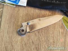 Lama Benchmade 940 Osborne e guancette custom in fibra di carbonio per 940-1/2 Lama Benchmade 940 Osborne e guancette custom in fibra di carbonio per 940-1/2