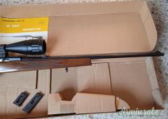 Beretta Weatherby Mark XXII con ottica. Beretta Weatherby Mark XXII con ottica.