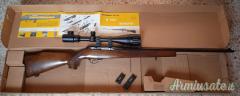 Beretta Weatherby Mark XXII con ottica. Beretta Weatherby Mark XXII con ottica.