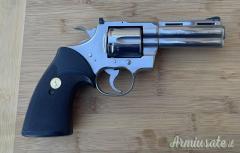 Colt Python .357 Magnum del 1983, inox Colt Python .357 Magnum del 1983, inox