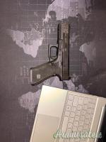 Glock 17 9x21mm IMI