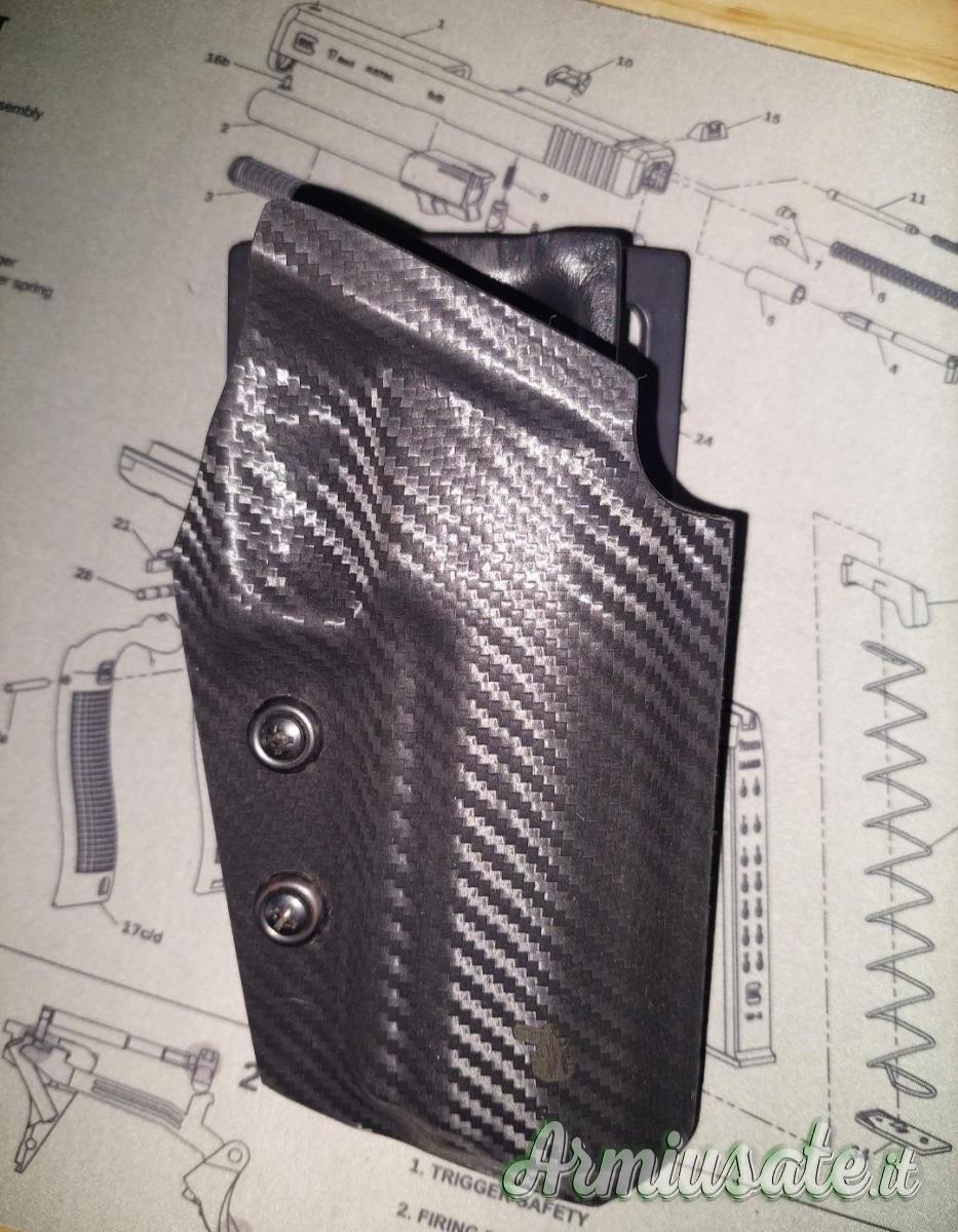 FONDINA  SHOTER KYDEX  SIG SAUER P320 FULL SIZE FONDINA  SHOTER KYDEX  SIG SAUER P320 FULL SIZE