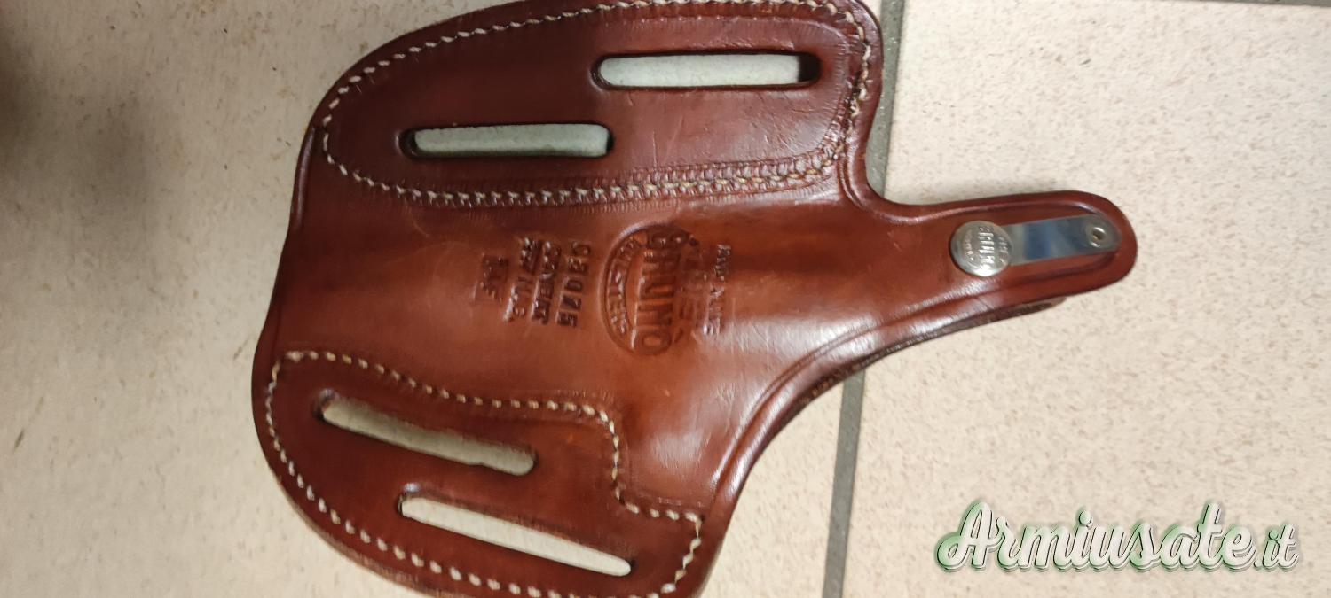 Cedo fondina Bruno per revolver S&W Cedo fondina Bruno per revolver S&W