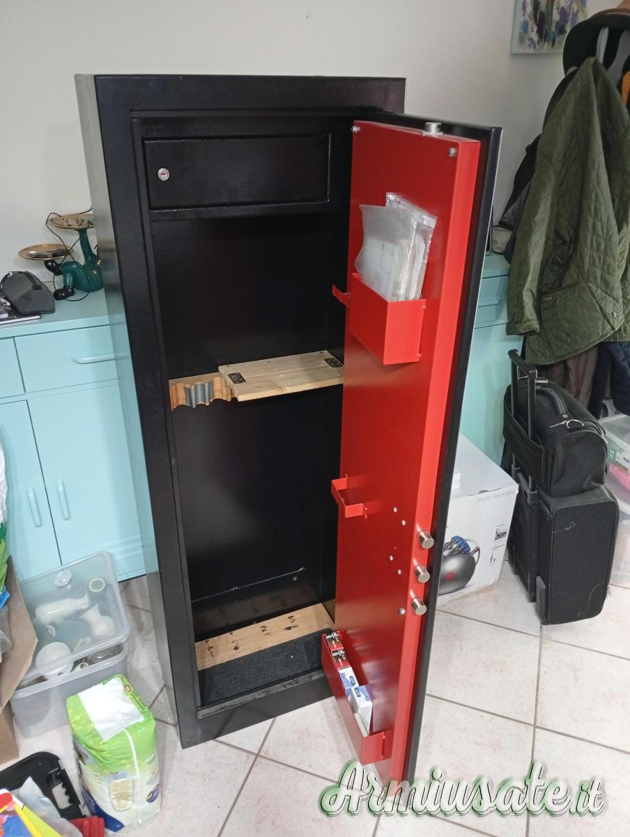 Vendo Armadio Blindato Vendo Armadio Blindato