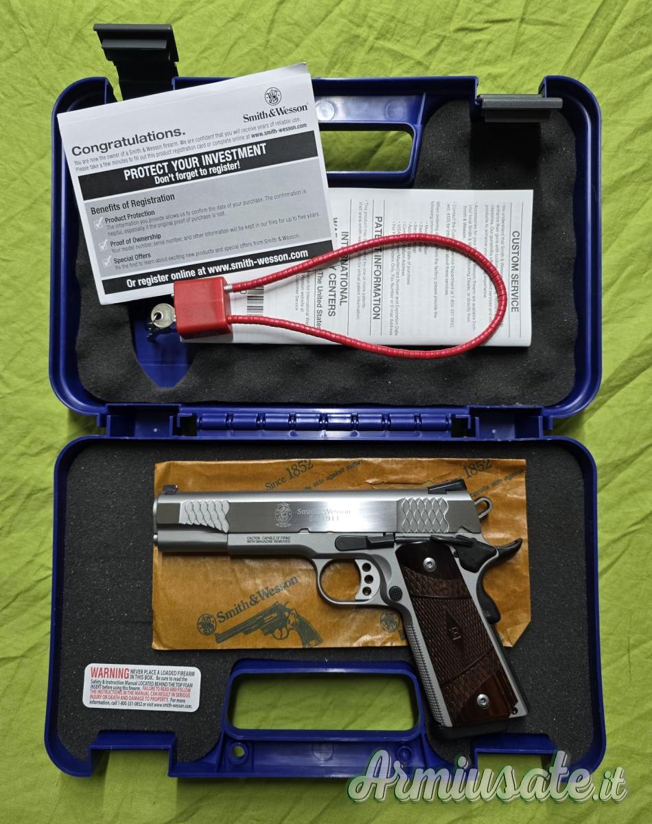 Smith & Wesson 1911 E SERIES .45 ACP Smith & Wesson 1911 E SERIES .45 ACP
