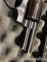 revolver Ruger cal..357 mg con fondina revolver Ruger cal..357 mg con fondina