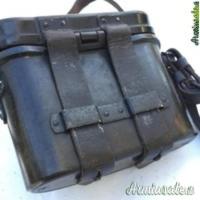 WWII Binocolo WAFFEN SS completo di custodia e accessori WWII Binocolo WAFFEN SS completo di custodia e accessori