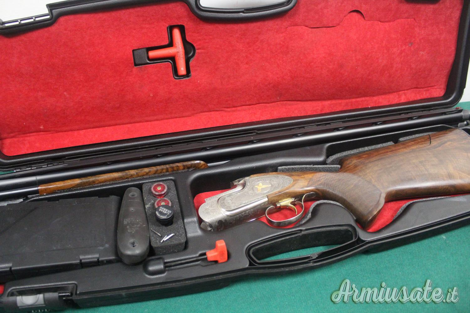 Sovrapposto Caesar Guerini Invictus V Gold Cal.12 Sovrapposto Caesar Guerini Invictus V Gold Cal.12