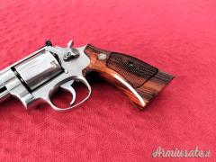 SMITH & WESSON 686-3 CAL 357 MAG 6  SMITH & WESSON 686-3 CAL 357 MAG 6