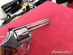 SMITH & WESSON 686-3 CAL 357 MAG 6  SMITH & WESSON 686-3 CAL 357 MAG 6