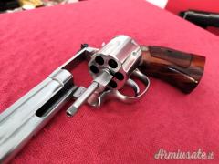 SMITH & WESSON 686-3 CAL 357 MAG 6  SMITH & WESSON 686-3 CAL 357 MAG 6